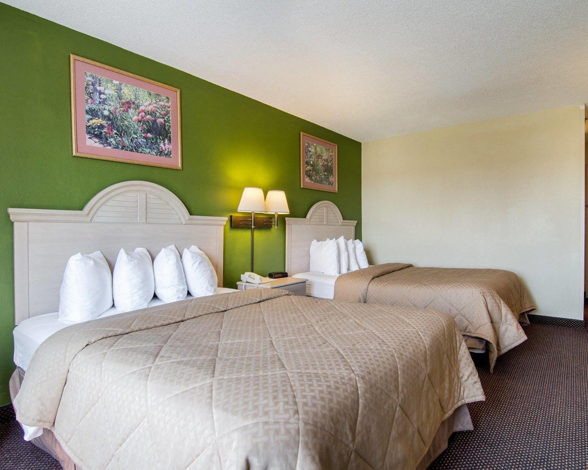 Quality Inn Merriam Kansas Dış mekan fotoğraf